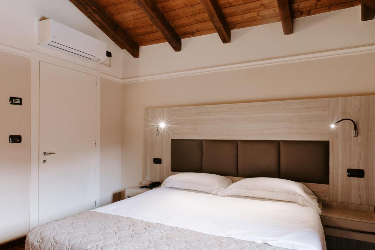 Country Residence Santa Maria Maddalena Budrio  Exterior foto